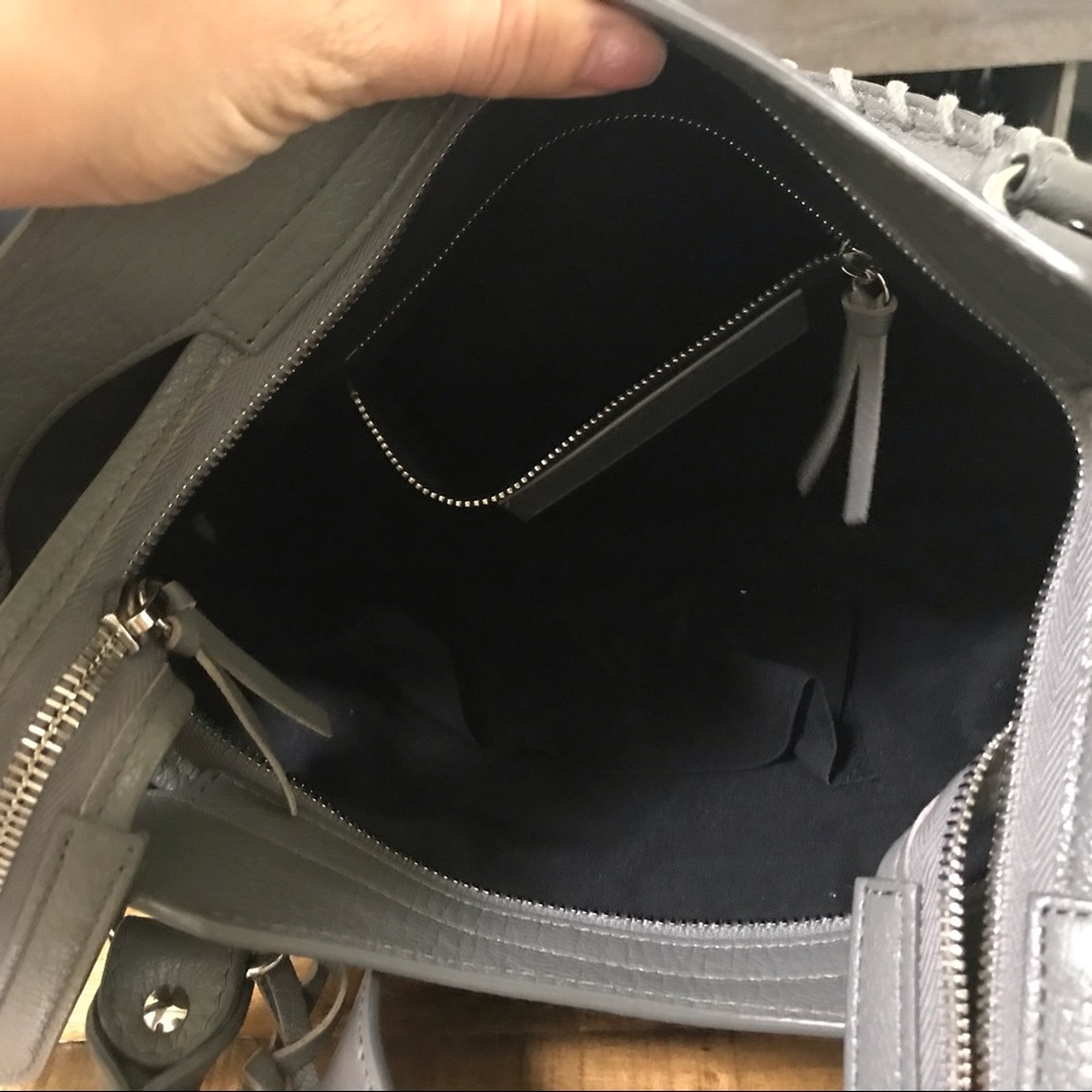 Balenciaga MINT CONDITION (SOLD) - Picture 6 of 8